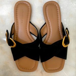 Aerosoles suede sandals